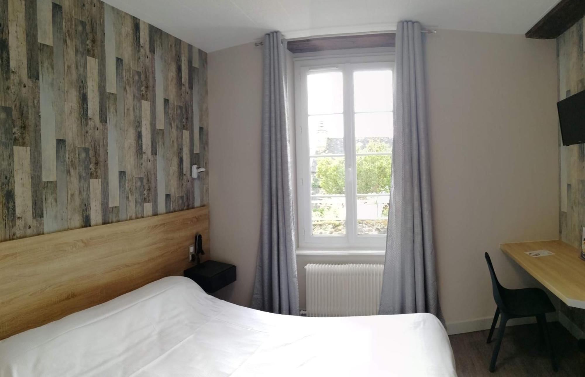 Contact Hotel - Hotel Le Lion D'Or ランバル エクステリア 写真
